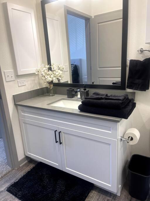 Luxury Apartment كولورادو سبرينغس المظهر الخارجي الصورة